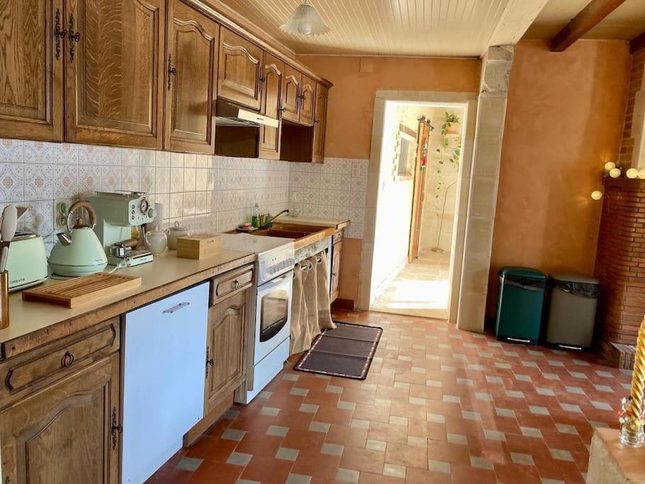 Maison De Campagne - La Belle Claudine Laruscade ภายนอก รูปภาพ